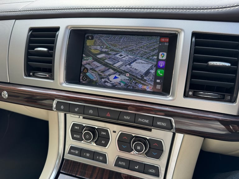 Jaguar XF Portfolio 2.2d Luxury Saloon Auto 4dr Diesel