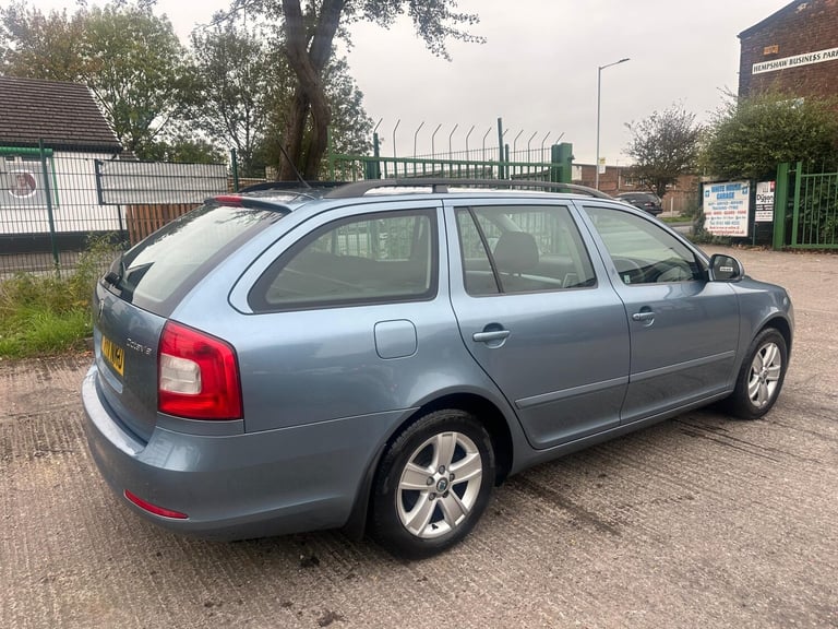 2011 Skoda Octavia 1.6 MPI SE Euro 5 5dr ESTATE Petrol Manual