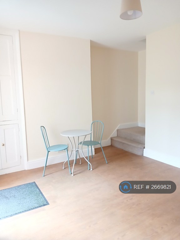 2 bedroom house in Southfield Street, Worcester, WR1 (2 bed) (#2669821)