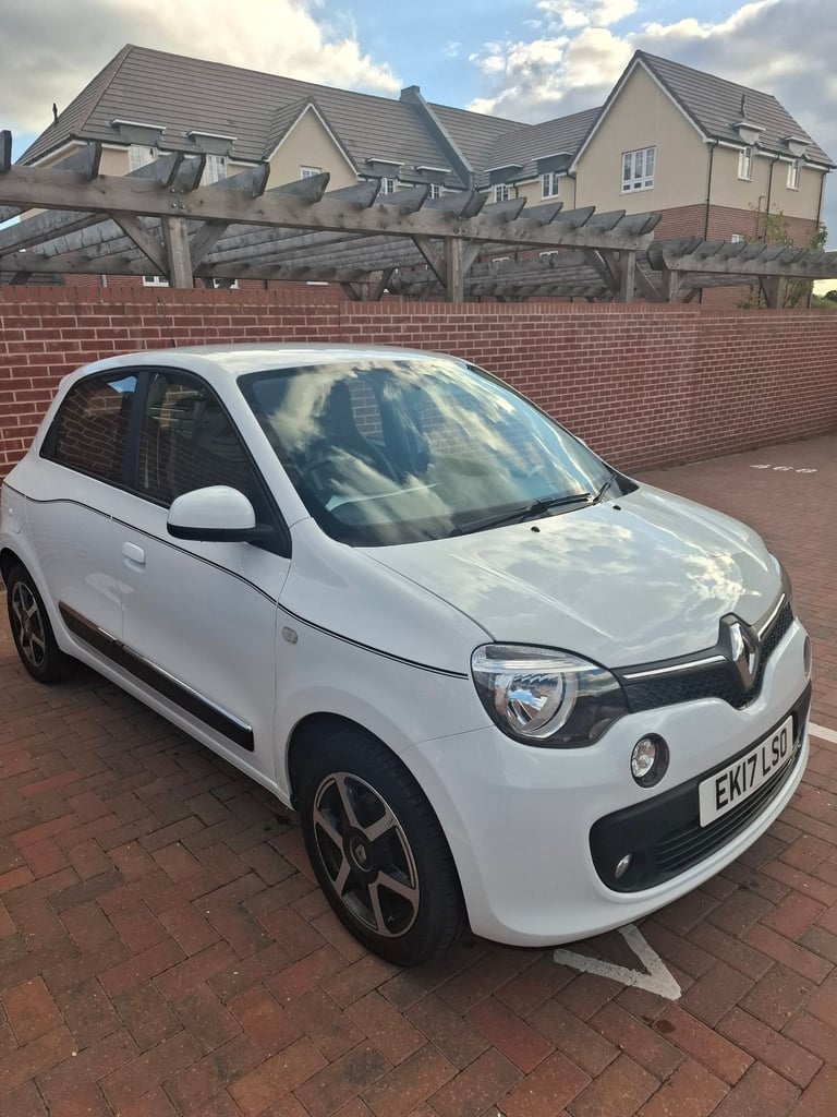 Renault, TWINGO, Hatchback, 2017, Manual, 999 (cc), 5 doors
