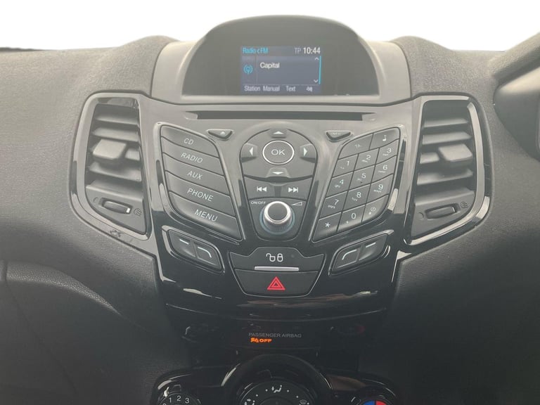 2016 Ford Fiesta 1.0 EcoBoost Zetec 5dr Hatchback Petrol Manual