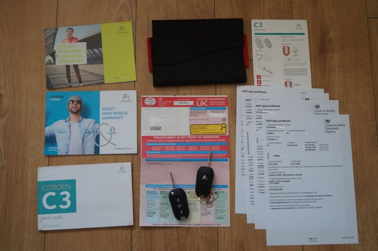 2018 Citroen C3 1.2 Petrol Flair Puretech S/S💥ULEZ FREE! 12-MOT 2-Owner 2-Key CarPlay