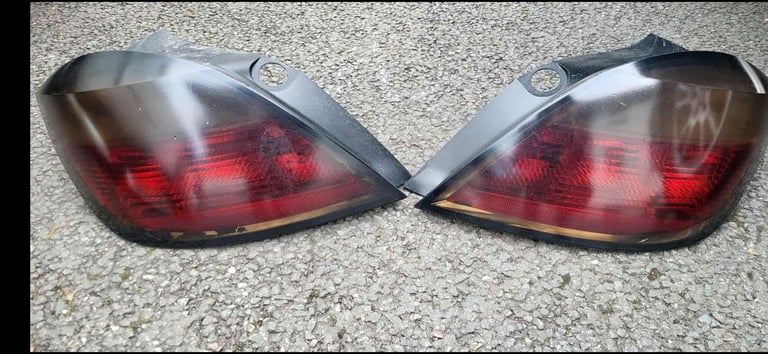 Rear lights 