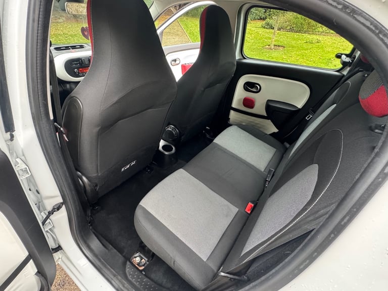 2014 64 RENAULT TWINGO DYNAMIQUE SCE 999cc**ULEZ**LOW MILEAGE**£20TAX**CHEAP TO RUN**