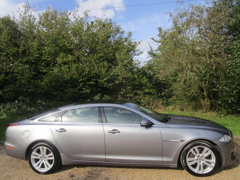 image for 2010 Jaguar XJ 5.0 V8 Premium Luxury Auto Euro 5 4dr (LWB) SALOON Petrol Automatic