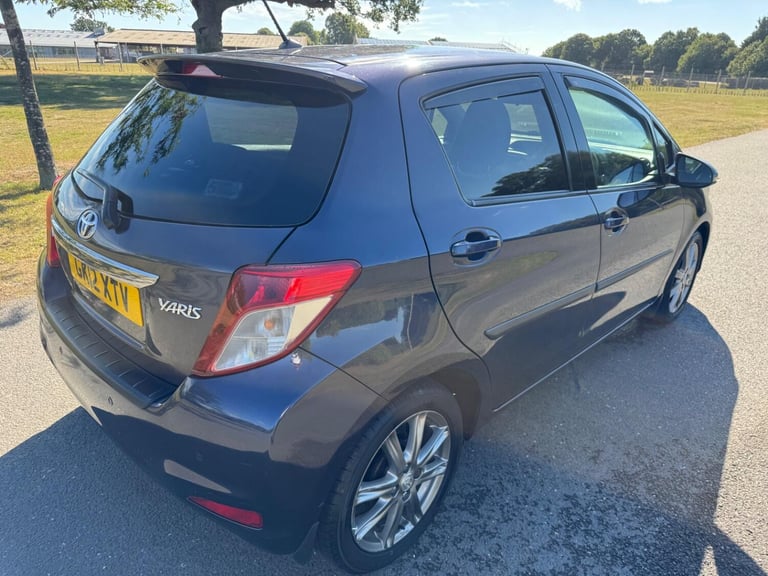 TOYOTA YARIS 1.3 Dual VVT-i SR 2012