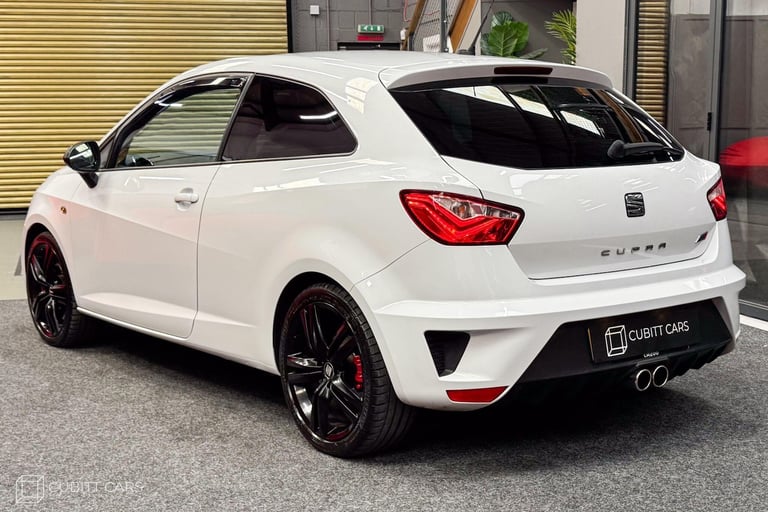 2017 SEAT Ibiza 1.8 TSI Cupra Black Sport Coupe Euro 6 (s/s) 3dr HATCHBACK Petrol Manual