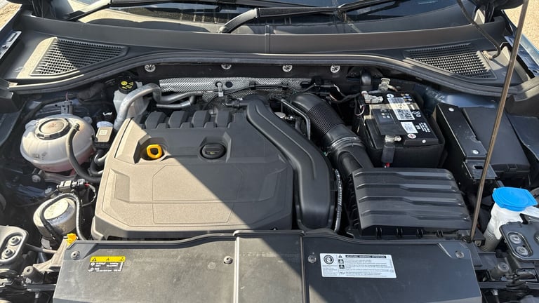 2020 Volkswagen T Roc 1.5 TSI 148hp SE Evo 5 Dr Manual with Light Pack  