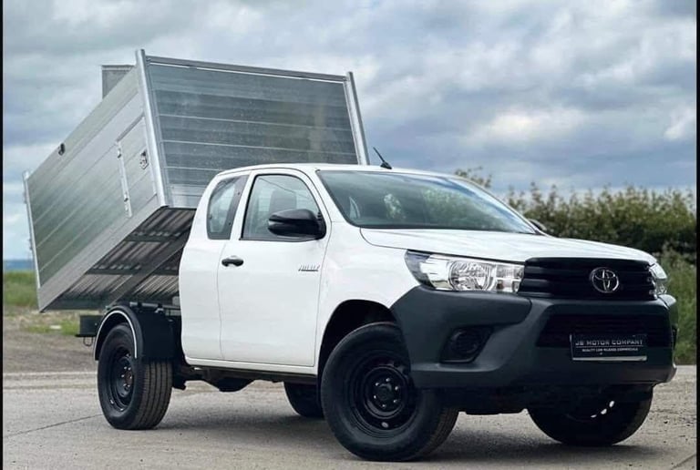2020 Toyota Hilux Active Extra Cab Pick Up 2.4 D-4D PICK UP DIESEL Manual