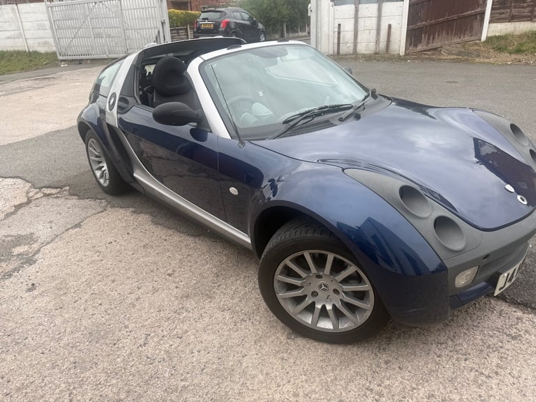 2004 smart Roadster 80 [RHD] 2dr Auto COUPE Petrol Automatic