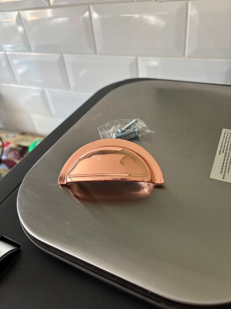 New kitchen handles 