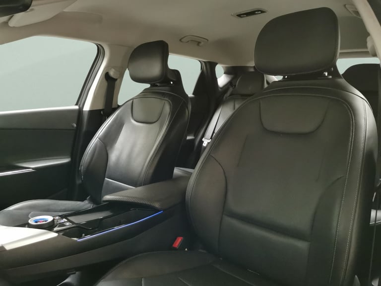2022 Kia EV6 77.4kWh Air Hatchback 5dr Electric Auto (225 bhp) - HEATED STEERING - LANE  Hatchbac...