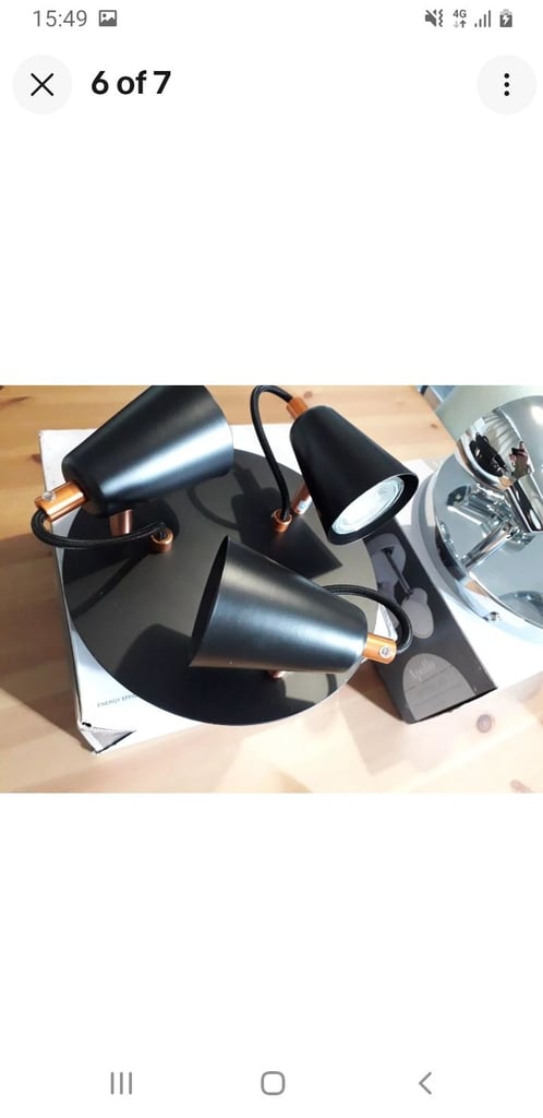 2 ceiling spot light fitting 