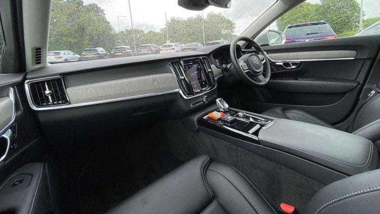 2021 Volvo S90 2.0 T8 Recharge PHEV Inscription 4dr AWD Auto Saloon Plug-In Hy Automatic