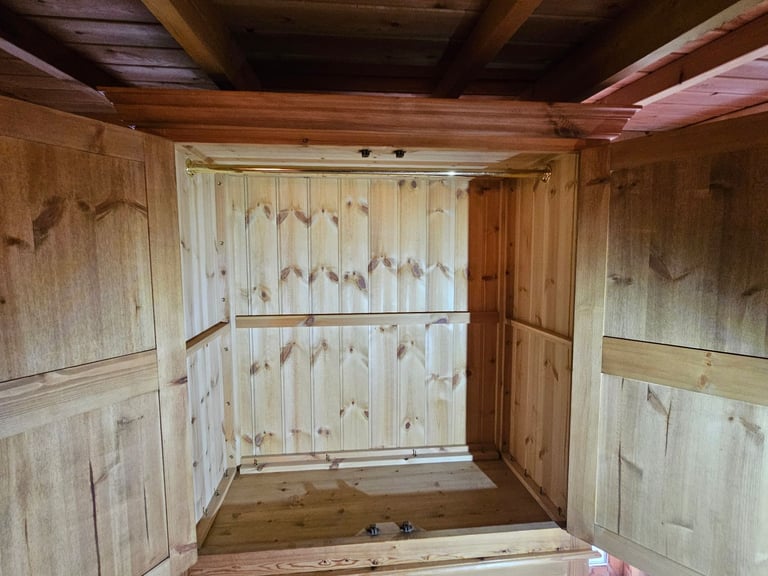 Solid pine wardrobe with 3 large drawers 
