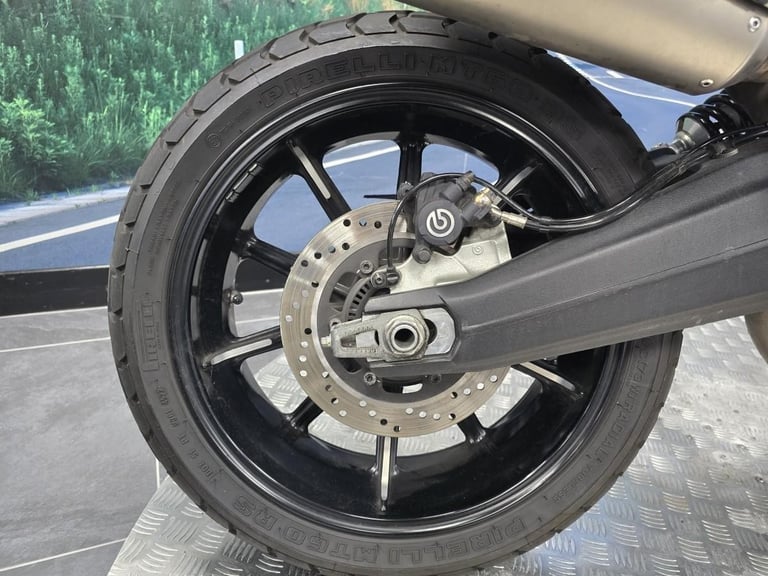 DUCATI SCRAMBLER 1100 PRO DARK