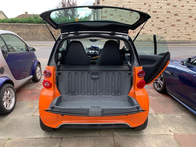 image for 2012 smart fortwo Pure mhd 2dr Auto [61] COUPE Petrol Automatic