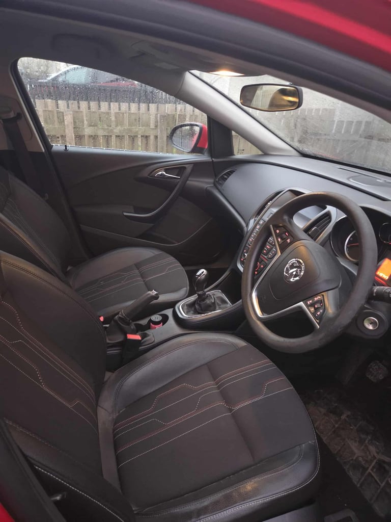 VAUXHALL ASTRA ACTIVE 1.4 petrol (offer welcome)