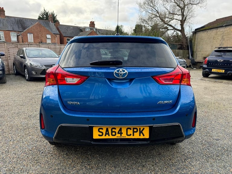 TOYOTA AURIS 1.3 Dual VVTi Icon+ 5dr Blue Manual