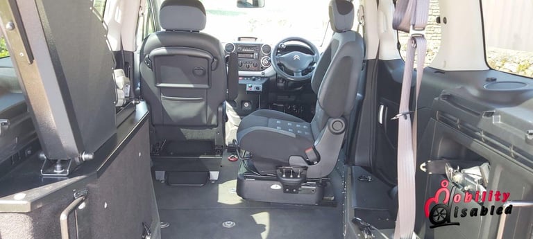 CITROEN BERLINGO 1.6 e-HDi XTR Driver Transfer &amp;/or Up Front Wheelchair Access