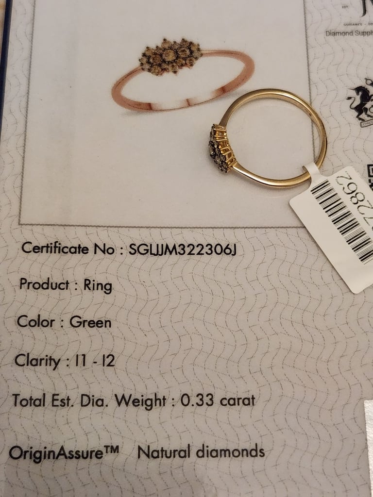 NEE 14Ct SIZE R 14ct Gold Ring Size R SGL CERTIFIED Natural Green Diamonds BOAT RING 0.33ct New 