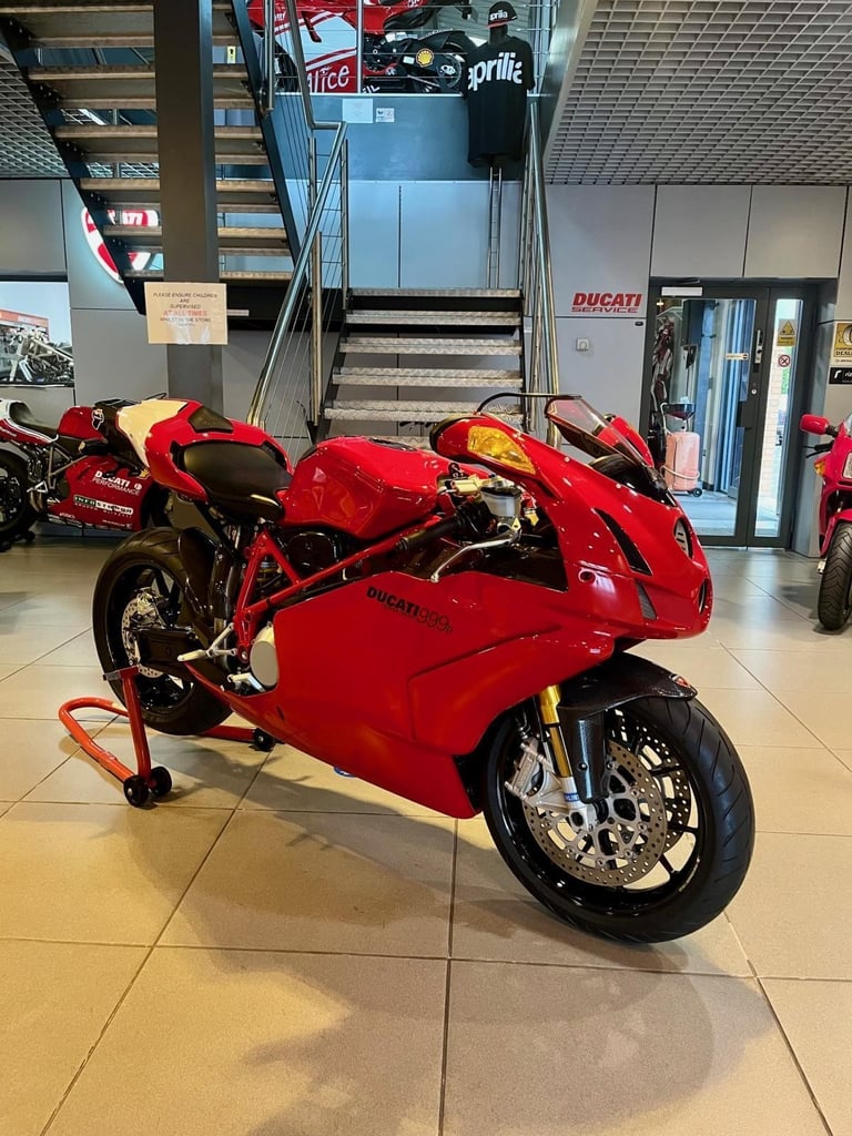 image for *SOLD* DUCATI 999R MK2 NO.547 2004 LIMITED EDITION - 2300 MILES - IMMACULATE