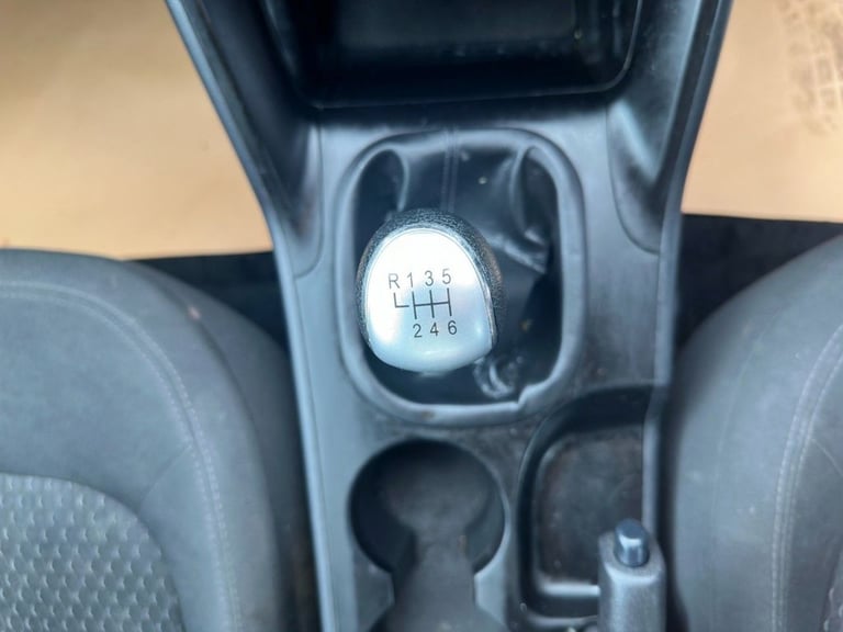 2013 63 HYUNDAI IX35 1.6 GDI STYLE SUV 5DR PETROL MANUAL EURO 5 (135 PS)