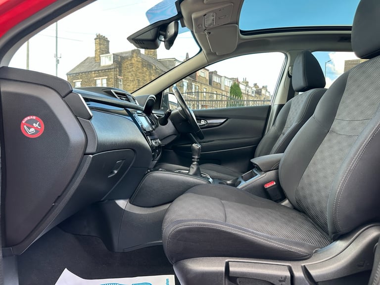 2016 Nissan Qashqai 1.5 dCi N-Tec+ 5dr HATCHBACK Diesel Manual