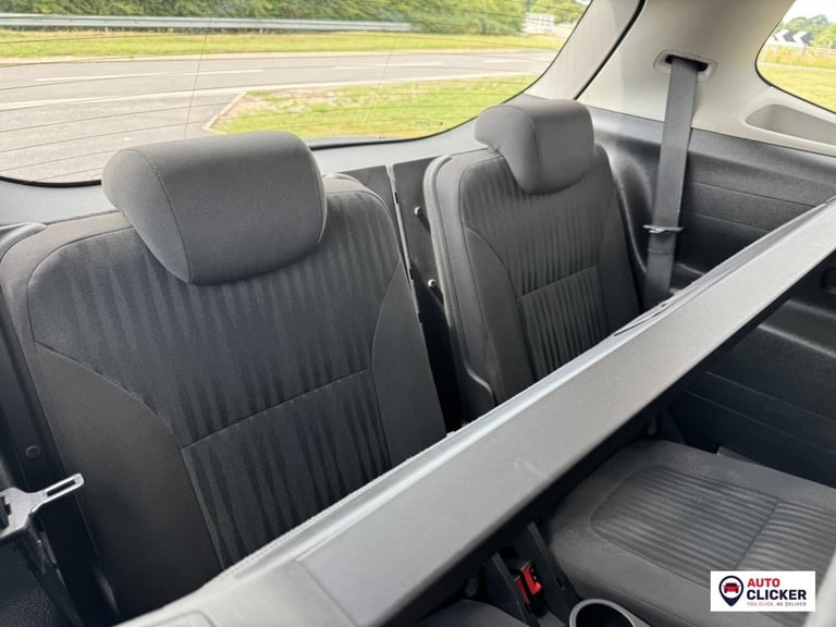 2017 Vauxhall Zafira Tourer 1.6 CDTi ecoFLEX Design MPV 5dr Diesel Manual Euro 6 (s/s) (134 ps) M...