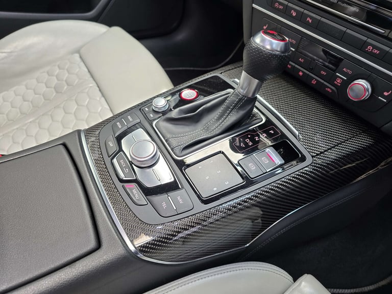 2015 Audi RS6 Avant 4.0 TFSI V8 Estate 5dr Petrol Tiptronic quattro Euro 6 (s/s) (560 ps) Estate ...