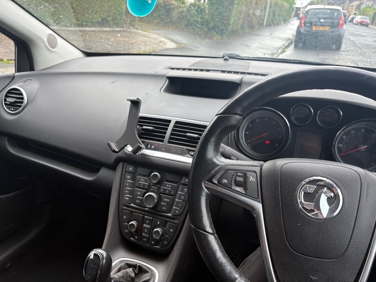 Vauxhall Meriva 1.4 petrol LEZ compliant mot august 2026 2 keys