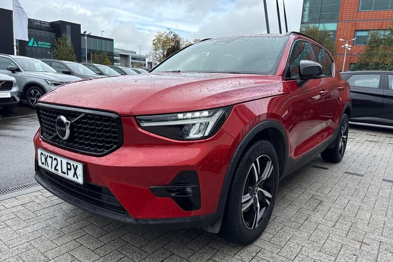2022 Volvo XC40 2.0 B4 MHEV Plus SUV 5dr Petrol Hybrid DCT Auto AWD Euro 6 (s/s) (197 ps) ESTATE ...