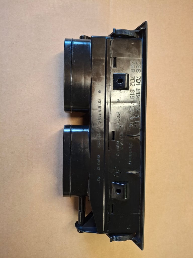 VW Volkswagen T4 Transporter Dashboard Trim Triple Centre Vent Air Blower & Grills