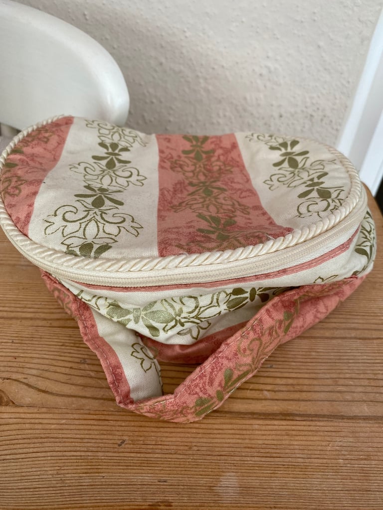 image for M & S zipped make up bag. Vgc £2. Can post or collect from tq2