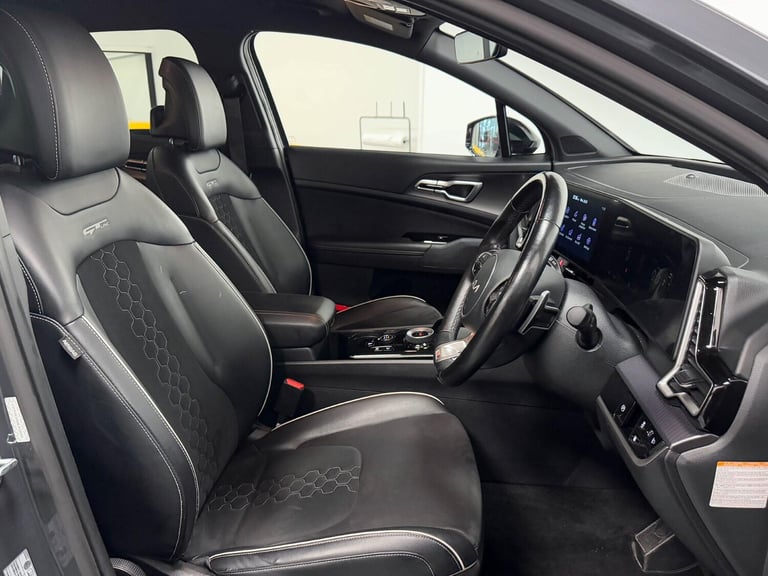 2022 Kia Sportage 1.6 T-GDi 13.8kWh GT-Line SUV 5dr Petrol Plug-in Hybrid Auto AWD Euro 6 (s/ EST...