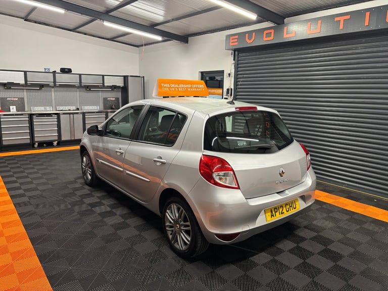 2012 Renault Clio 1.2 16V Dynamique TomTom 5dr HATCHBACK Petrol Manual