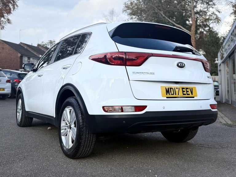2017 Kia Sportage 1.7 CRDi ISG 2 5dr DCT Auto ESTATE DIESEL Automatic
