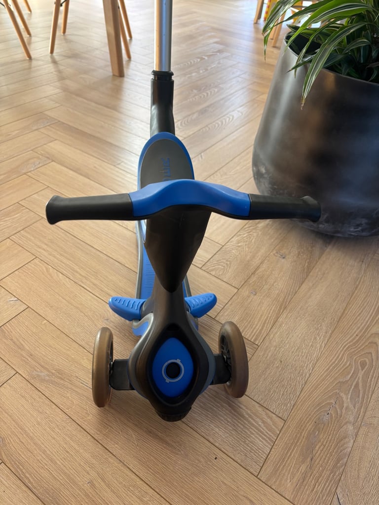 Globber Go up Comfort Scooter