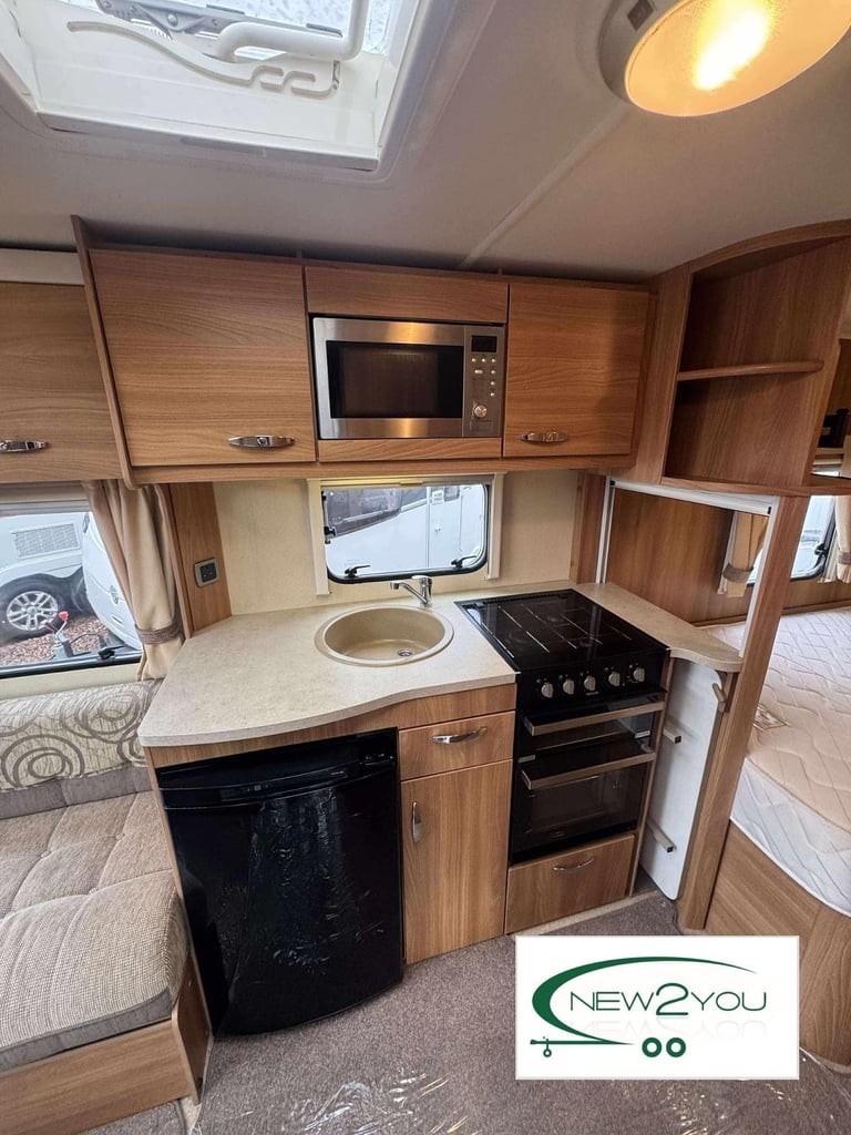 2013 Swift Coastline Esprit 4 Berth FIXED BED Caravan -STOCK NO E226