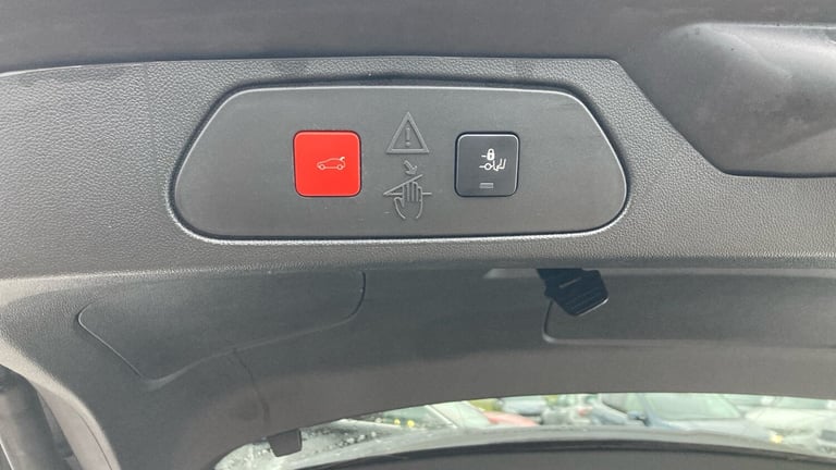 2022 Vauxhall Grandland X 1.2 Turbo Griffin Edition 5dr HATCHBACK PETROL Manual