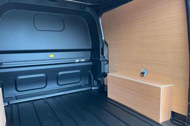 2025 Ford Transit Custom 2.5 PHEV 232ps H1 Double Cab Van Limited Auto PANEL VAN PETROL/ELECTRIC ...