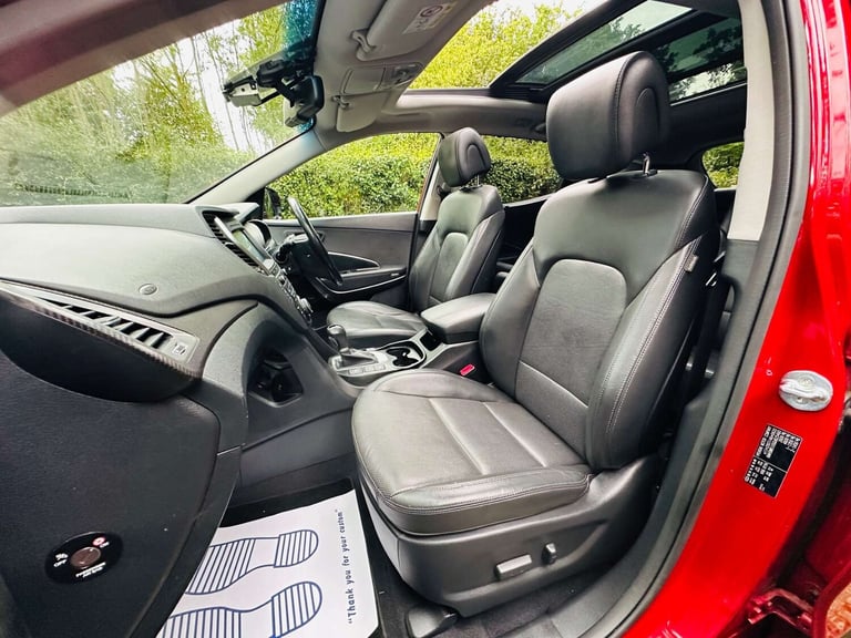 2016 Hyundai Santa Fe 2.2 Santa Fe Premium SE Blue Drive CRDi Auto 4WD 5dr SUV Diesel Automatic