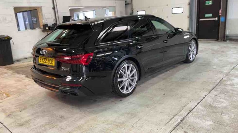 2022 Audi A6 Avant 2.0 TDI 40 Black Edition Estate 5dr Diesel S Tronic quattro Euro 6 (s/s) (2 Es...