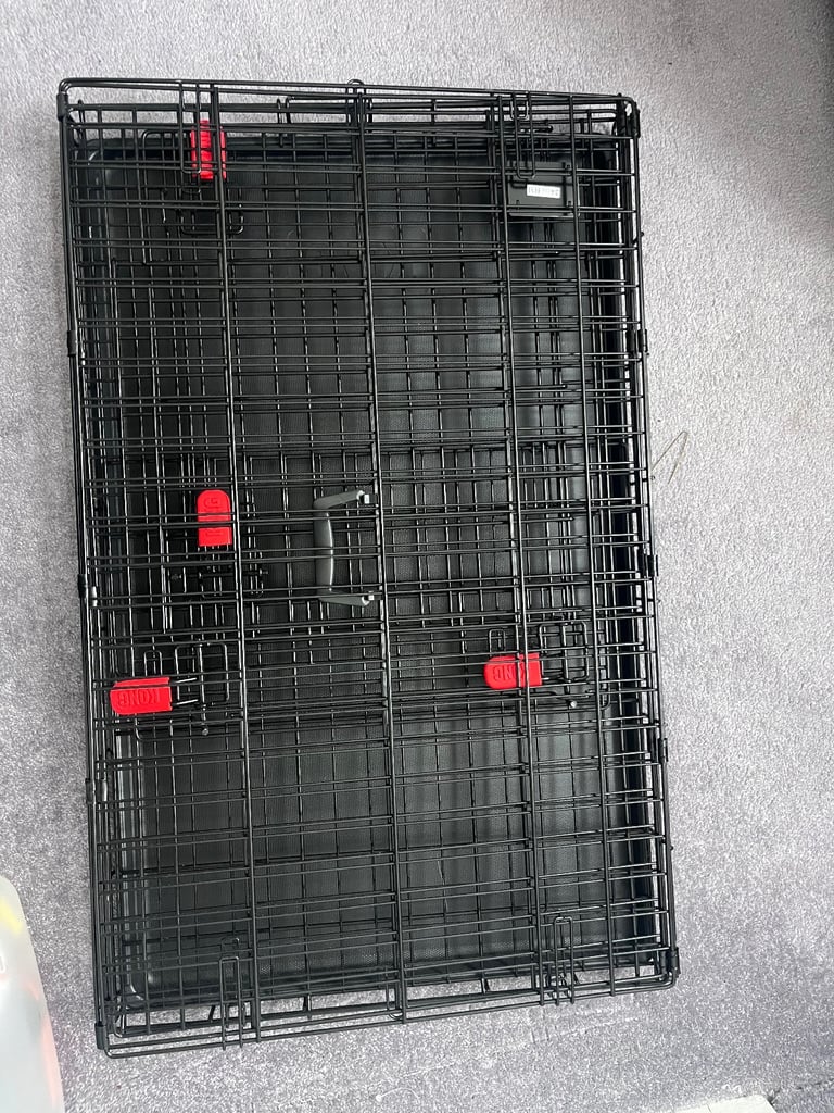 Medium king dog crate 