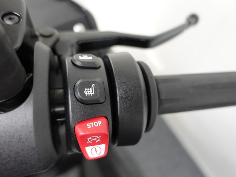 BMW C 400 GT Triple Black. 2023/73. Low Miles. TFT. Lovely Example