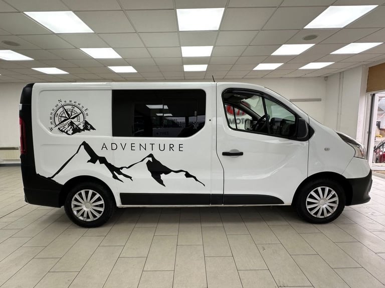 2015 Renault Trafic 1.6 dCi 27 Business camper conversion, 6 seats 5dr Diesel Manual SWB Standa C...