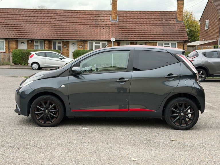 2018 Toyota, AYGO, X Hatchback, Manual, 998 (cc), Petrol 5 doors Grey