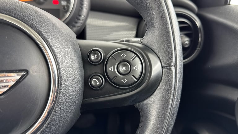 2017 MINI Hatch 1.2 One 5dr Auto HATCHBACK PETROL Automatic