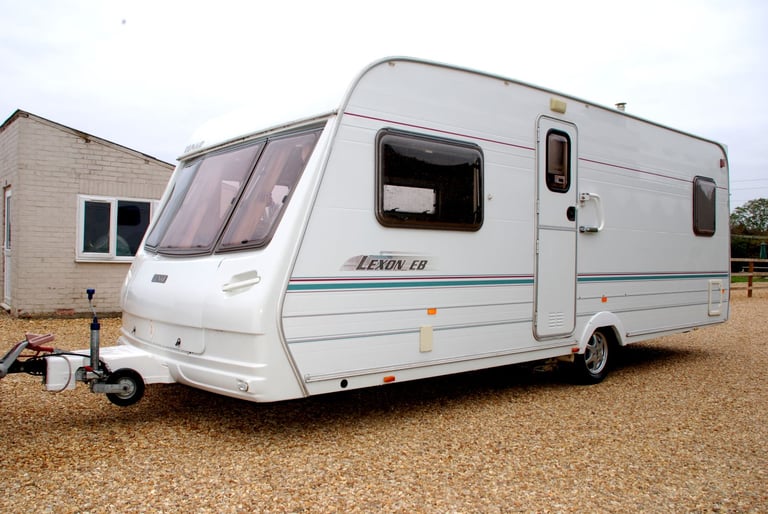 image for CARAVAN LUNAR LEXON EB moto-mover 2001
