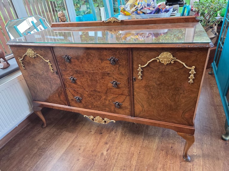 image for Vintage sideboard